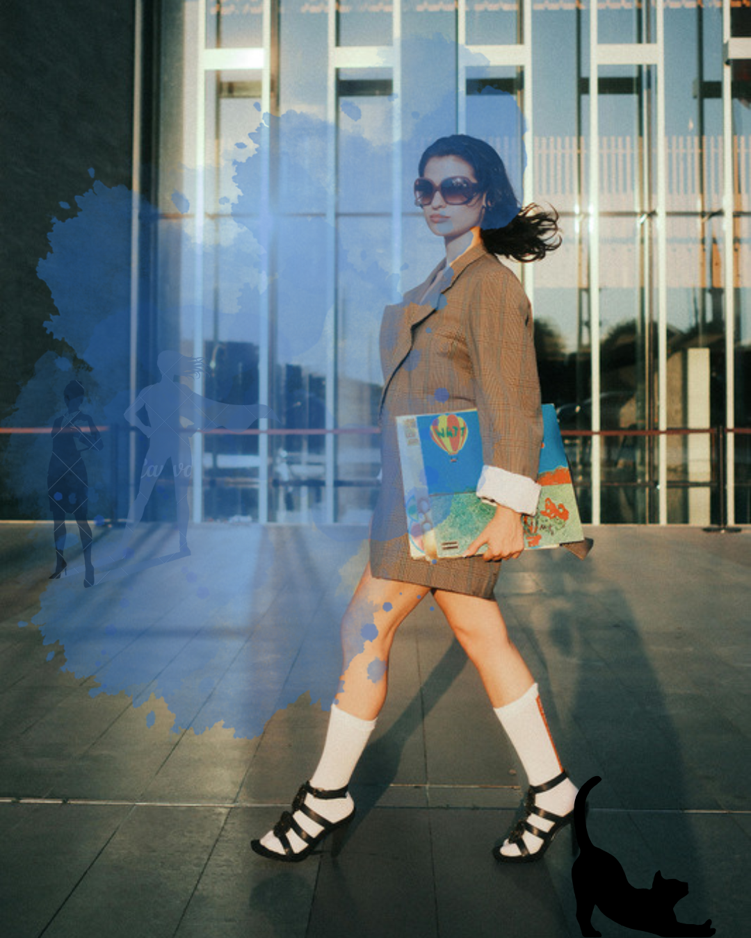 Digital Marketing Agency for Women Entrepreneurs| Woman walking with a colorful bag in front of a modern building